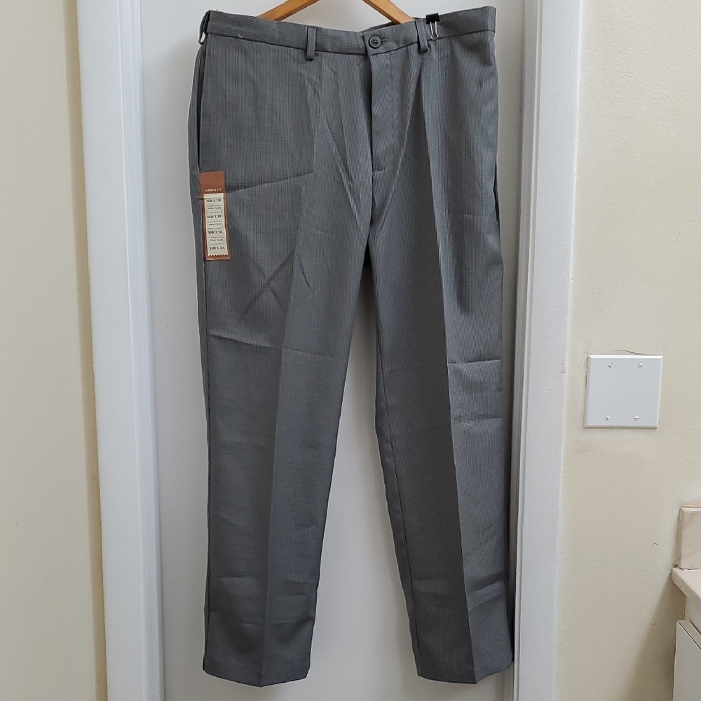 New With Tags Men's Haggar Gray Dress Pants Size 36W 30L